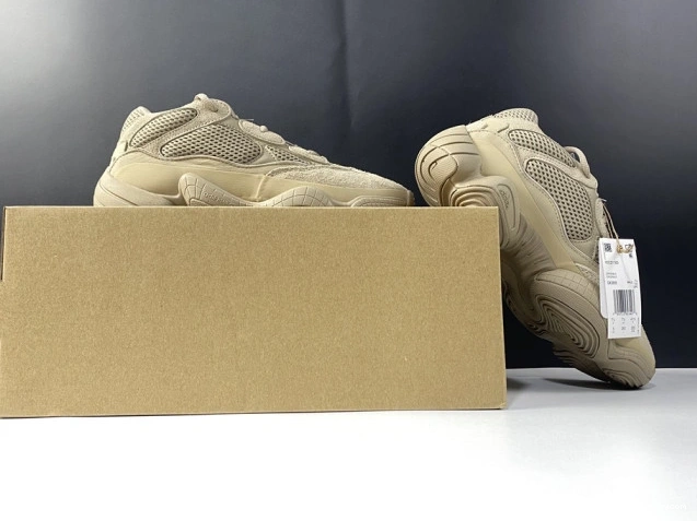 500 Adidas GX3605 Light Taupe Yeezy 0709